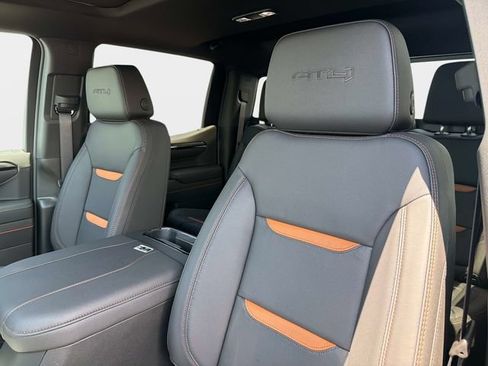 New 2026 GMC Sierra 1500 AT4 w/ AT4 Premium Package AWD/4WD image 20