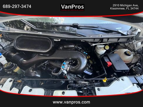 Used 2018 Ford Transit 250 148 Medium Roof RWD image 16