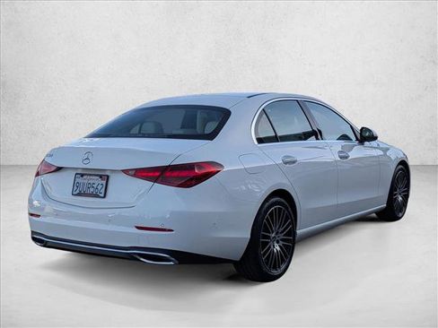 Used 2025 Mercedes-Benz C 300 Sedan image 5