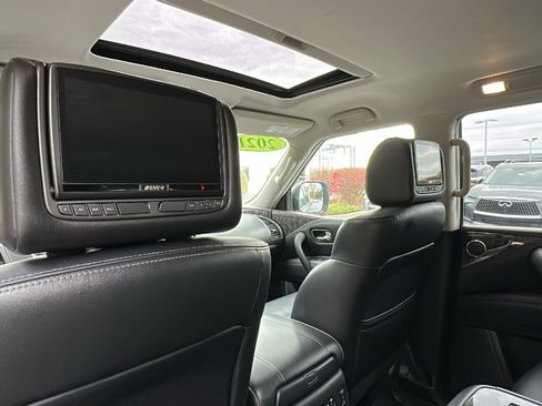 Used 2021 Nissan Armada Platinum w/ Captain's Chairs Package image 14