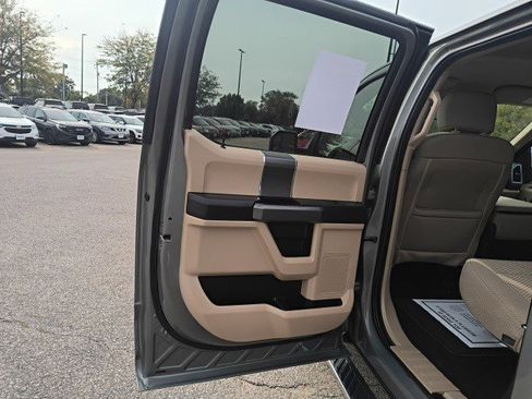 Used 2020 Ford F150 XLT w/ Equipment Group 302A Luxury image 13