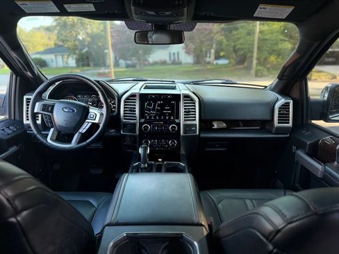 Used 2016 Ford F150 Platinum w/ Technology Package RWD image 14