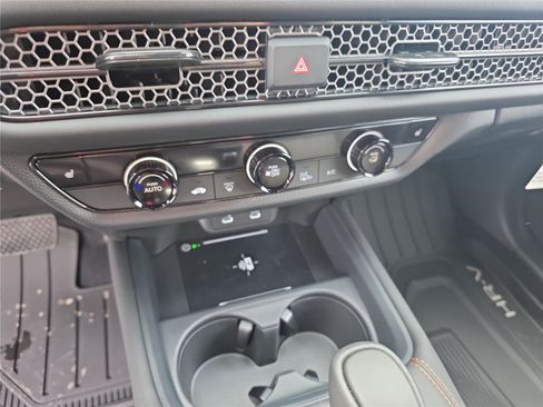 New 2026 Honda HR-V Sport image 22