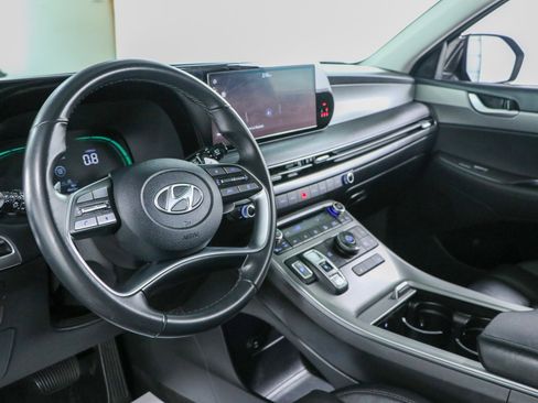 Used 2025 Hyundai Palisade SEL FWD image 22