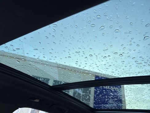 New 2026 Volvo XC60 B5 Plus w/ Protection Package Premier AWD/4WD image 30