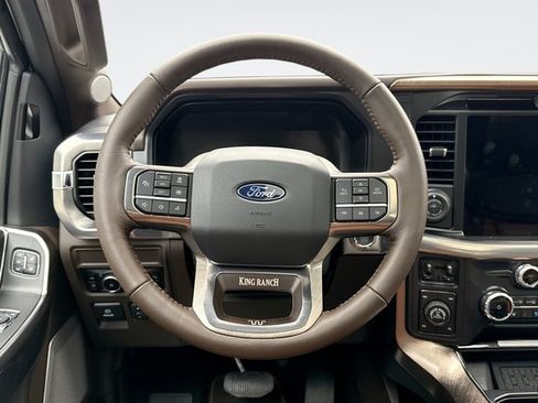 Used 2025 Ford F150 King Ranch AWD/4WD image 12