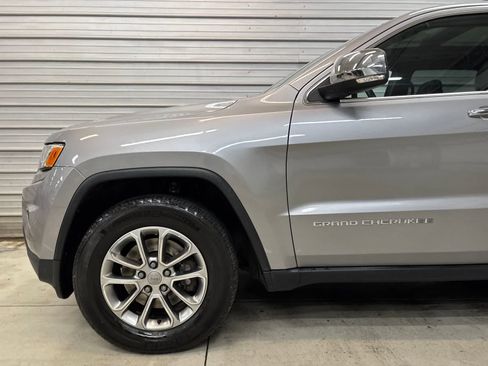 Used 2016 Jeep Grand Cherokee Limited w/ Luxury Group II AWD/4WD image 4