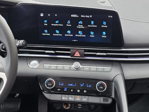 Certified 2024 Hyundai Elantra SEL FWD image 20