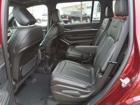 New 2025 Jeep Grand Cherokee L Limited w/ Black Appearance Package image 13