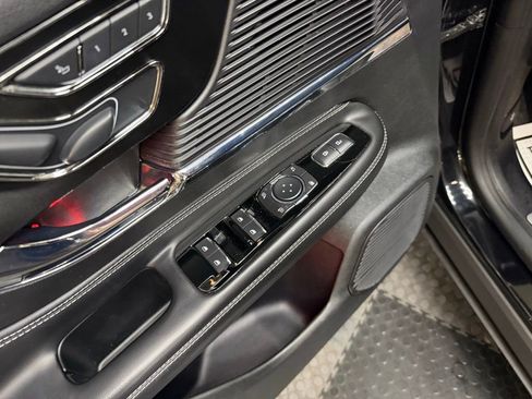 Used 2022 Lincoln Corsair AWD w/ Premium Package image 23