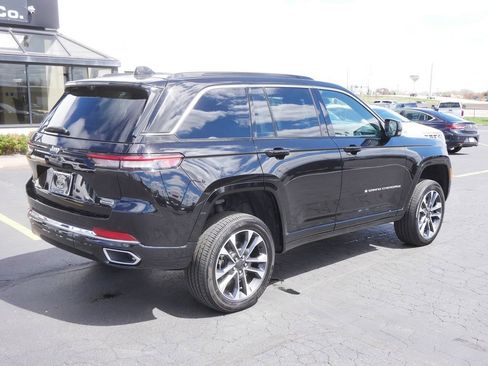 Used 2024 Jeep Grand Cherokee Overland w/ Adv Protech Group III AWD/4WD image 7