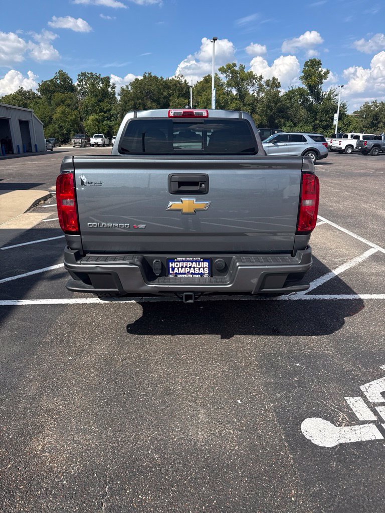 Used 2018 Chevrolet Colorado Z71 RWD image 2