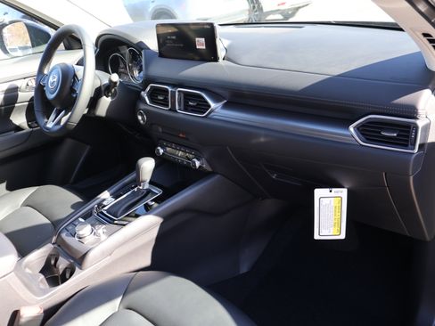 New 2025 MAZDA CX-5 AWD 2.5 S w/ Select Package image 10