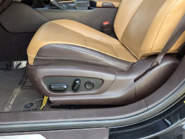 Used 2021 Lexus ES 350 w/ Premium Package FWD image 15