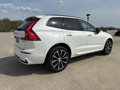 Certified 2023 Volvo XC60 B5 Plus w/ Climate Package AWD/4WD image 9