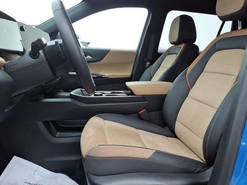 New 2026 Chevrolet Equinox ACTIV w/ Convenience Package III image 13