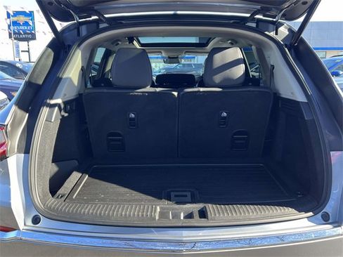 Used 2023 Acura MDX SH-AWD image 9
