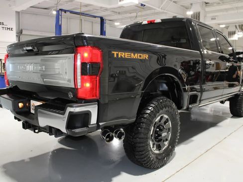 Used 2023 Ford F250 King Ranch w/ Tremor Off-Road Package AWD/4WD image 17