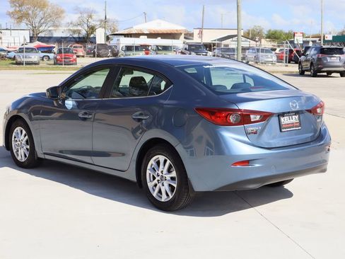 Used 2016 MAZDA MAZDA3 i Sport w/ Preferred Equipment Package image 6