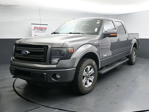 Used 2014 Ford F150 FX4 w/ Equipment Group 402A Luxury AWD/4WD image 4
