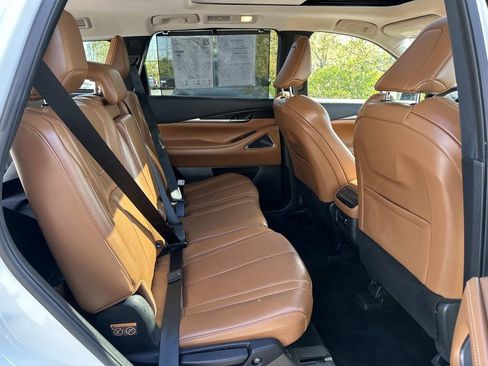 Used 2023 INFINITI QX60 Sensory image 36