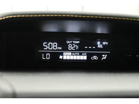 Used 2023 Subaru Crosstrek 2.5i Sport AWD/4WD image 43