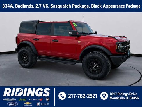 Used 2025 Ford Bronco Badlands AWD/4WD image 1