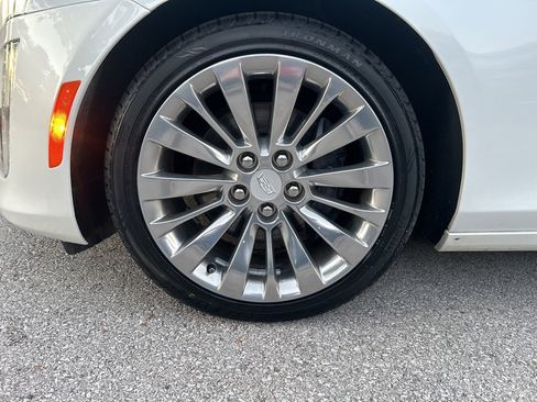 Used 2019 Cadillac CTS Luxury image 30