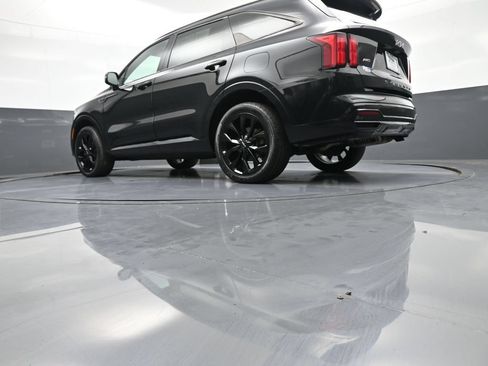 Used 2022 Kia Sorento SX AWD/4WD image 34