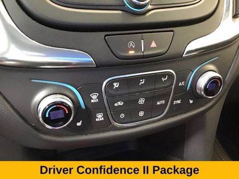 Used 2022 Chevrolet Equinox LT image 19