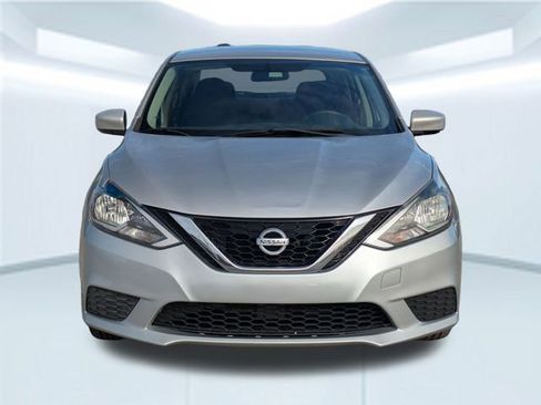 Used 2016 Nissan Sentra SV image 11