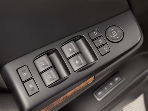Used 2017 Chevrolet Tahoe Premier RWD image 15