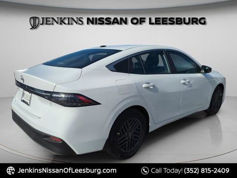 New 2026 Nissan Sentra SV w/ SV Convenience Package FWD image 3