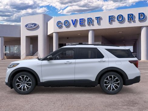 New 2026 Ford Explorer ST-Line RWD image 3