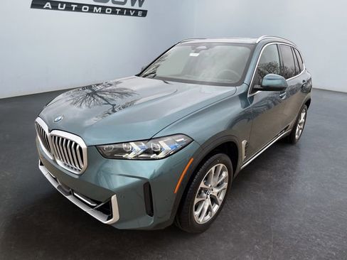 New 2026 BMW X5 xDrive40i w/ Climate Comfort Package image 10