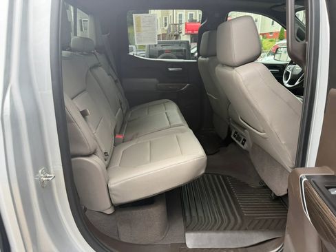 Used 2019 Chevrolet Silverado 1500 LT w/ Texas Edition AWD/4WD image 32