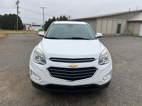 Used 2017 Chevrolet Equinox LT image 8