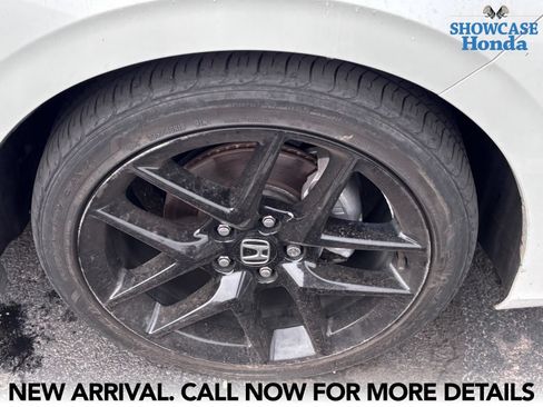Used 2023 Honda Civic Sport image 8