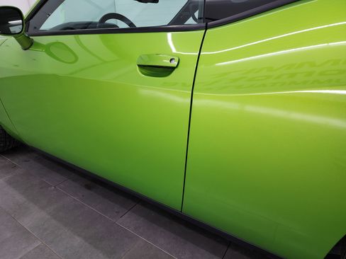 Used 2011 Dodge Challenger SRT8 w/ Green w/Envy Group image 68