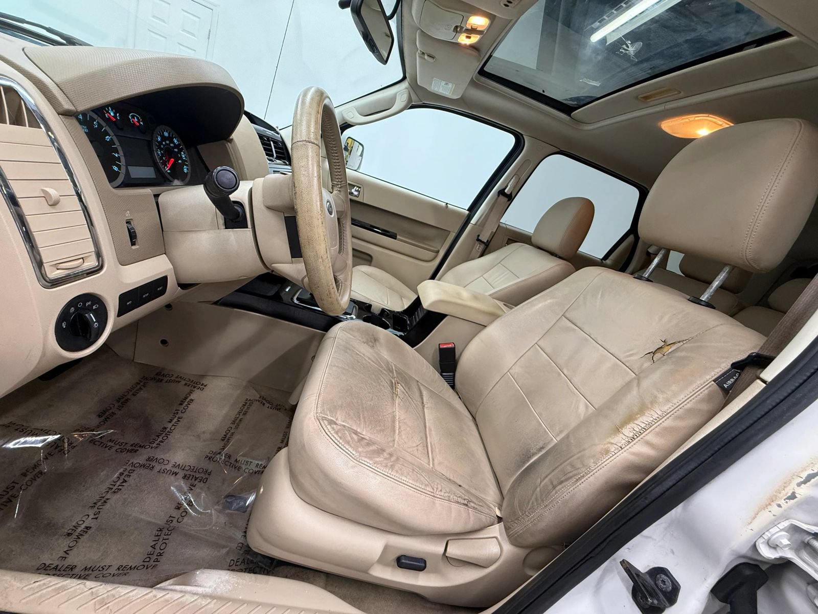 Used 2010 Ford Escape Limited FWD image 17
