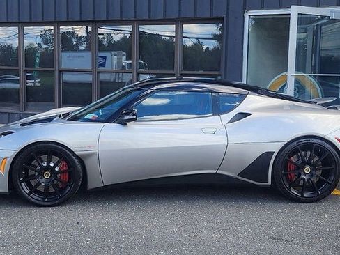 Used 2020 Lotus Evora RWD image 3