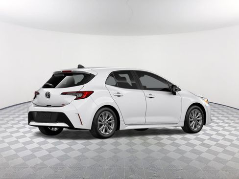 New 2026 Toyota Corolla SE FWD image 10