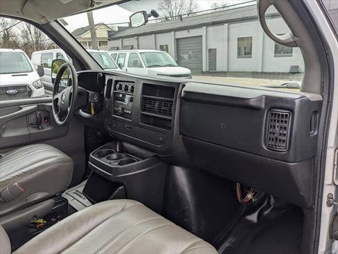 Used 2013 Chevrolet Express 1500 image 16