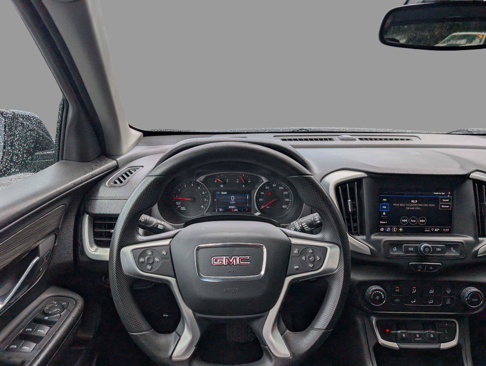Used 2024 GMC Terrain SLE AWD/4WD image 32
