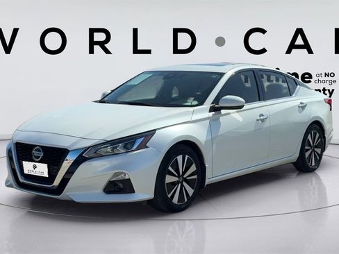 Used 2020 Nissan Altima 2.5 SV image 7