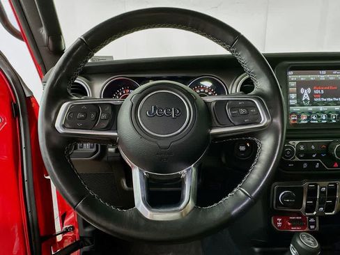 Used 2022 Jeep Wrangler Unlimited Rubicon w/ Steel Bumper Group image 17