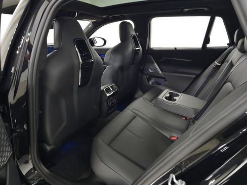 Used 2025 BMW M5 Touring w/ M Driver's Package image 43