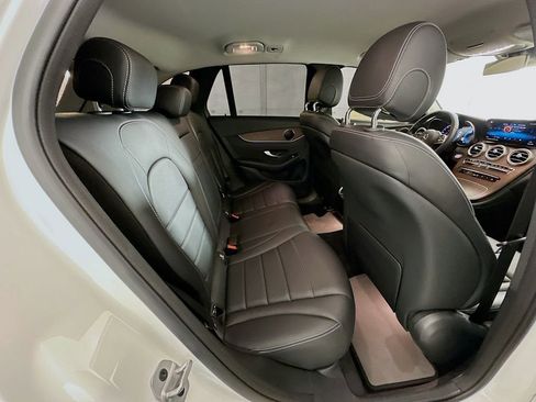 Used 2022 Mercedes-Benz GLC 300 4MATIC image 26