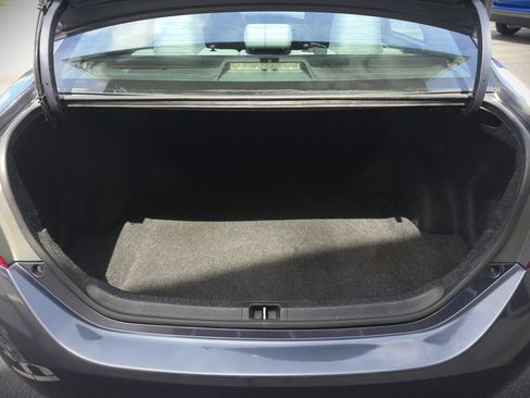 Used 2016 Toyota Corolla L FWD image 20