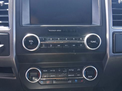 Used 2019 Ford Expedition Platinum AWD/4WD image 14